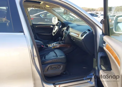 2011 Audi Q5 3.2 Premium Plus from USA, damaged, VIN WA1DKAFP7BA026950